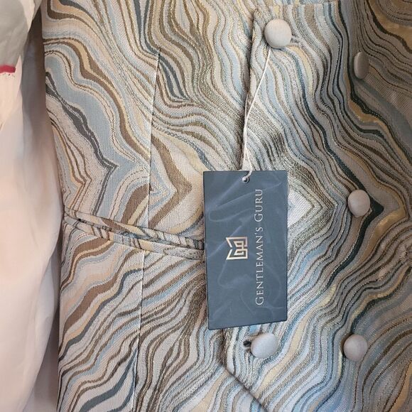 Gentlemens guru abstract print gold and champagne tuxedo jacket and vest - Picture 11 of 16